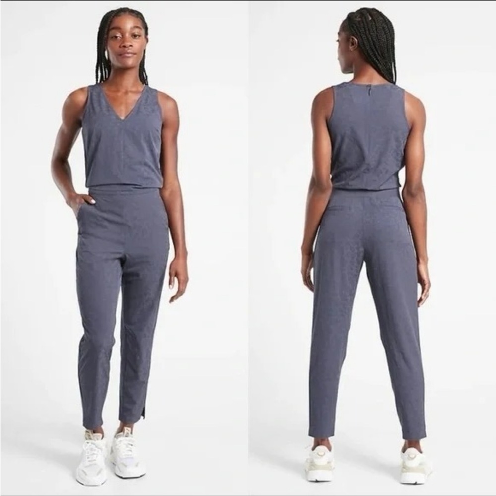 Athleta Brooklyn Textured Jumpsuit Leopard Sleeveless Gray Violet, Size 8